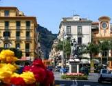  1-piazzatasso_p.jpg