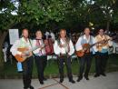 ... with musicians ...